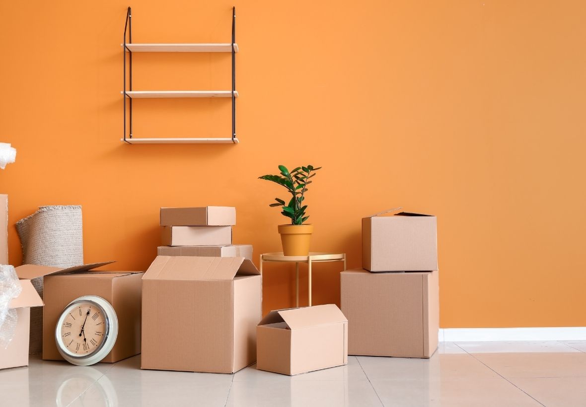 Moving Services for Expats: Assisting with International Relocations