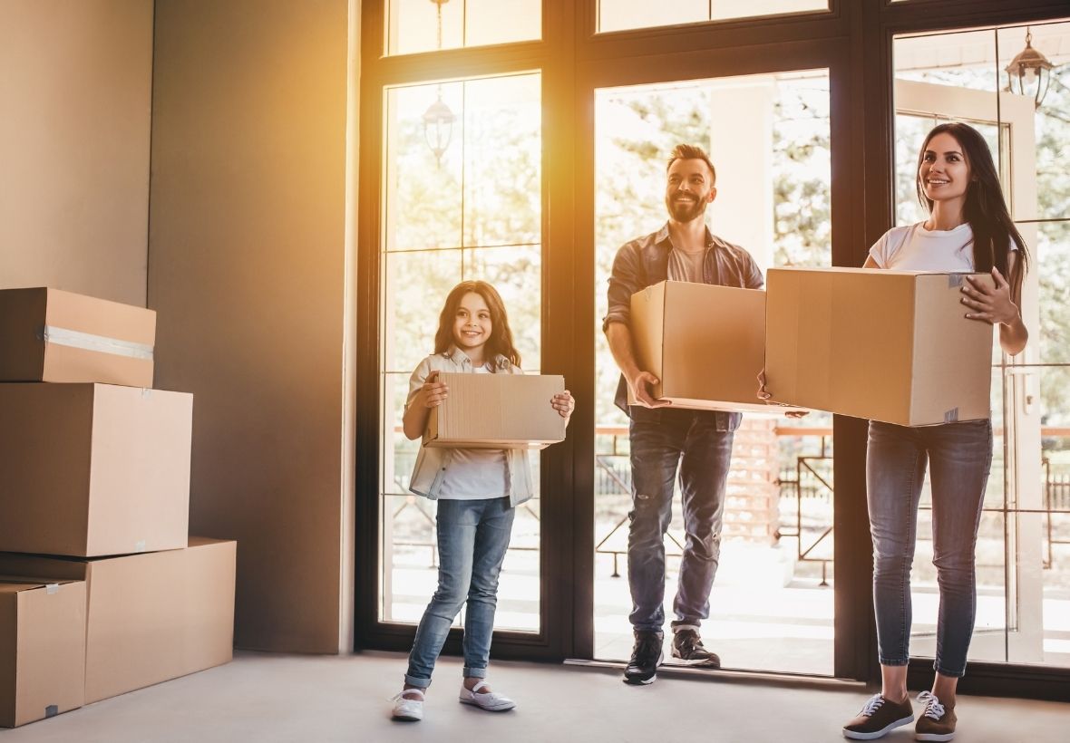 Moving Made Easy: Hiring Full-Service Moving Services